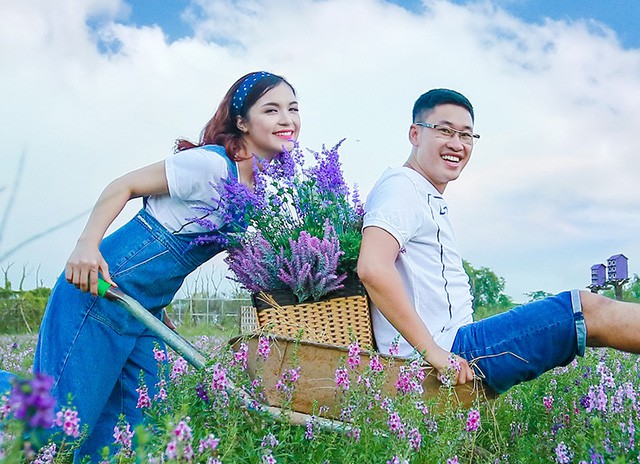 chan dung chi gai hoa minzy xinh dep tai nang noi tieng truoc em gai tu rat lau