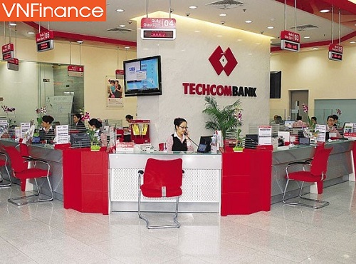 techcombank no xau va no co kha nang mat von tang chong mat sau khi co phieu len san chung khoan