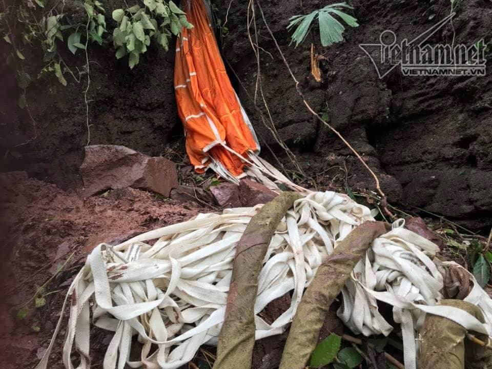 gap rut chuan bi le vieng truy dieu 2 phi cong hy sinh vu may bay su 22 roi