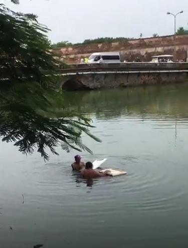 hue doi tuong giet nguoi o ho thanh hao ra dau thu