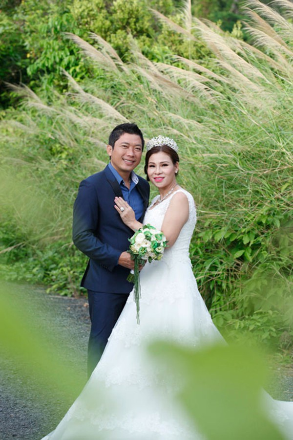 cuoc song kin tieng cua kinh quoc sau khi ly hon vo dau cuoi nu dai gia vung tau