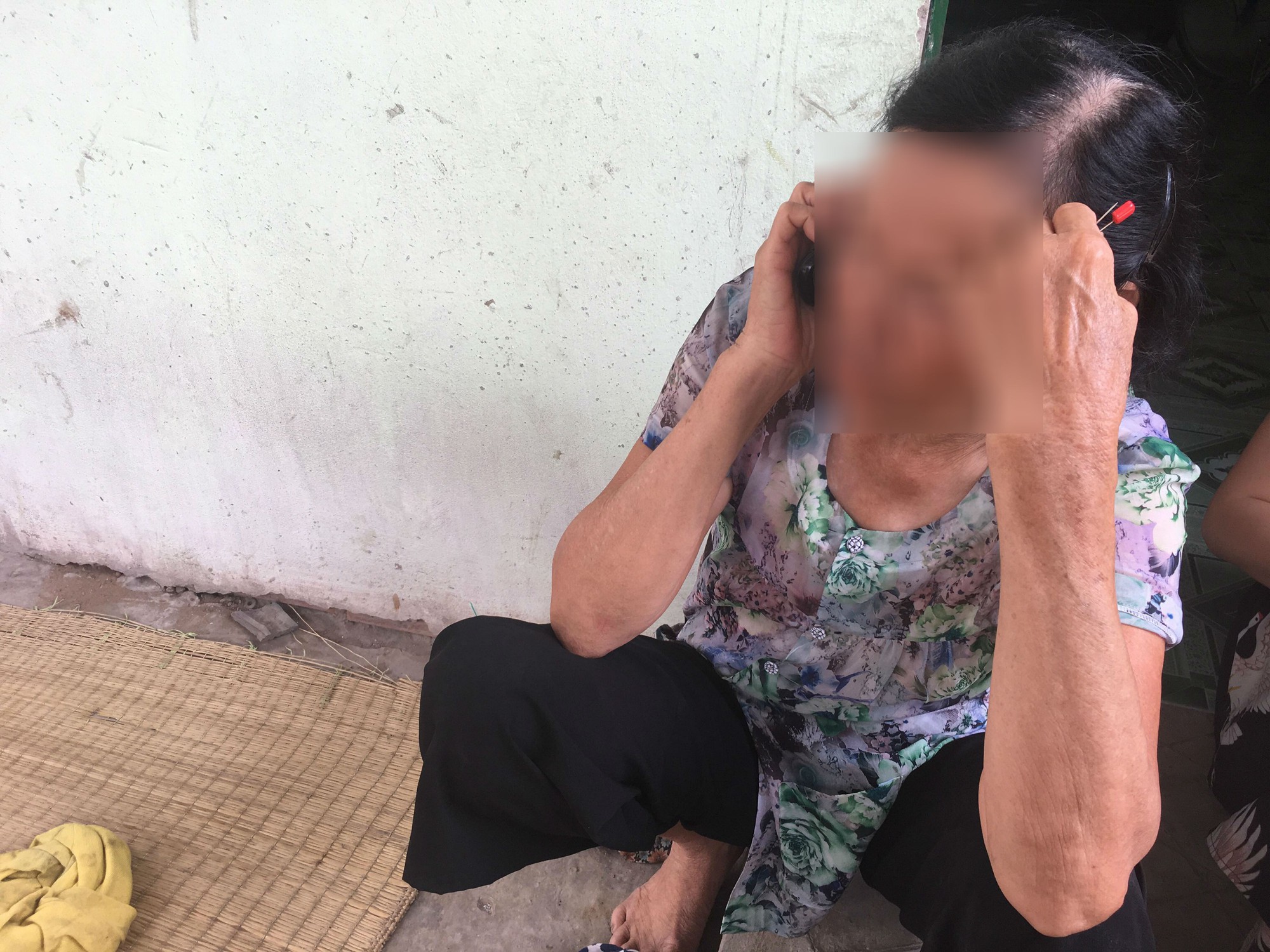 vu bo ruot xam hai con 9 tuoi o long an be bi xam hai 5 lan 2 be gai hang xom cung la nan nhan