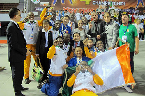 vovinam chinh phuc nguoi dan chau phi