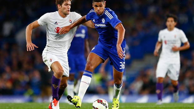 fiorentina tiep tuc gay soc khi danh bai chelsea