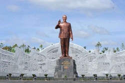 son la chi duoc xay tuong dai bac ho khi du dieu kien
