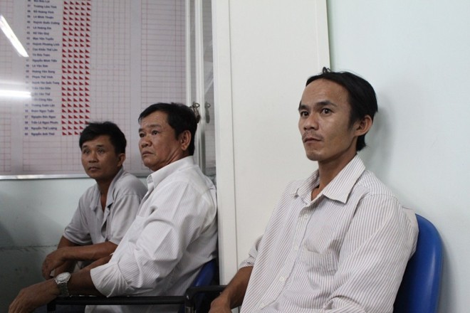 nhom tho dao gieng cuu be gai do la viec nghia can phai lam ngay