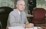 8/8/1945: Truman ký Hiến chương Liên Hợp Quốc