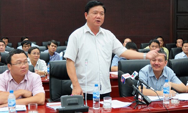 neu bao lam khong xong thi thue toi