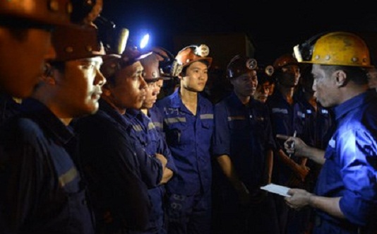 vu buc tui nuoc ham lo van chua tim thay cong nhan bi ket