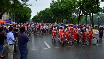 the thao trong nuoc quoc te diem tin ngay 2182015