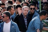 tho nhi ky bat giu 11 binh si muu sat tong thong erdogan