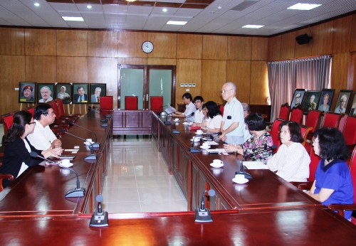 hoi huu nghi viet nam nhat ban tiep hoi dong hoa binh huu nghi nhat viet tinh saitama