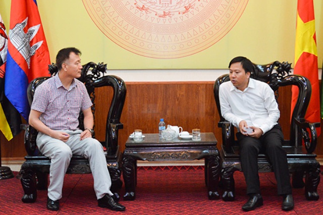 to chuc kfhi han quoc tham va lam viec tai phu tho