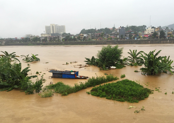 lao cai thiet hai hang tram ty dong 7 nguoi mat tich chua tim thay