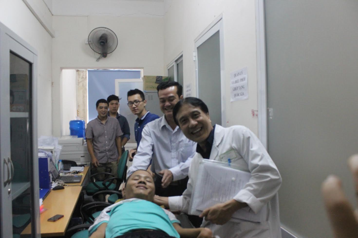 nam thanh nien liet toan than muon duoc ghep dau sang than the nguoi khac