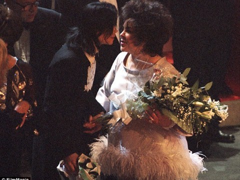 elizabeth taylor va michael jackson moi quan he la lung nhat