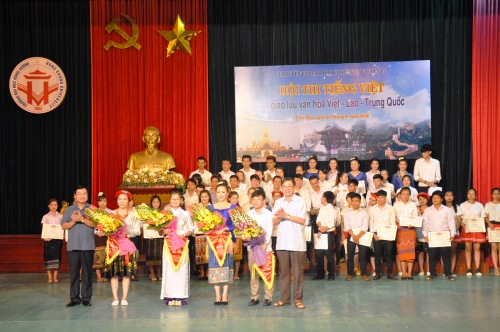 hoi thi tieng viet va giao luu van hoa cho sinh vien viet lao trung quoc tai tinh phu tho