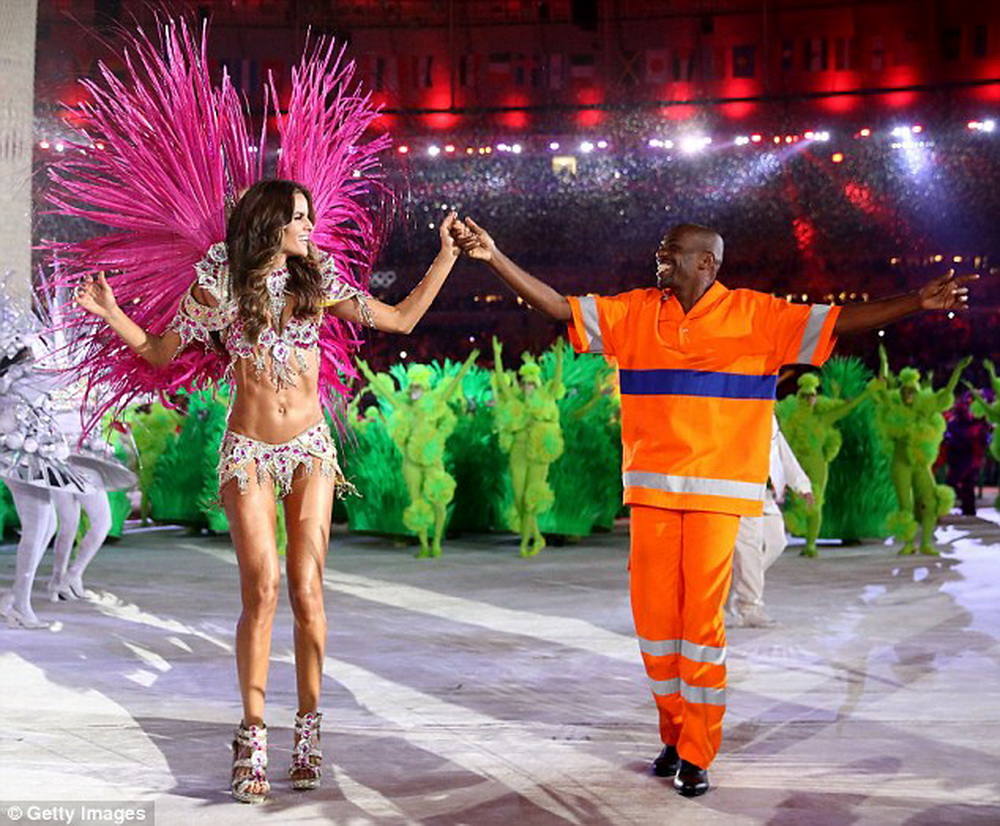 chan dai victorias secret day nong bong trong le be mac olympic rio 2016