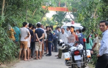 nguoi dan ong tu vong sau khi bi dien giat chay den vi treo tru dien bat chim