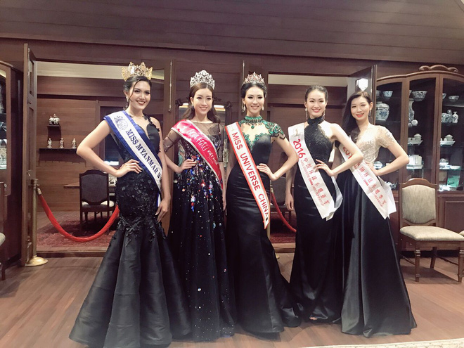 hoa hau my linh chang he kem canh khi so dang cung dan nguoi dep quoc te