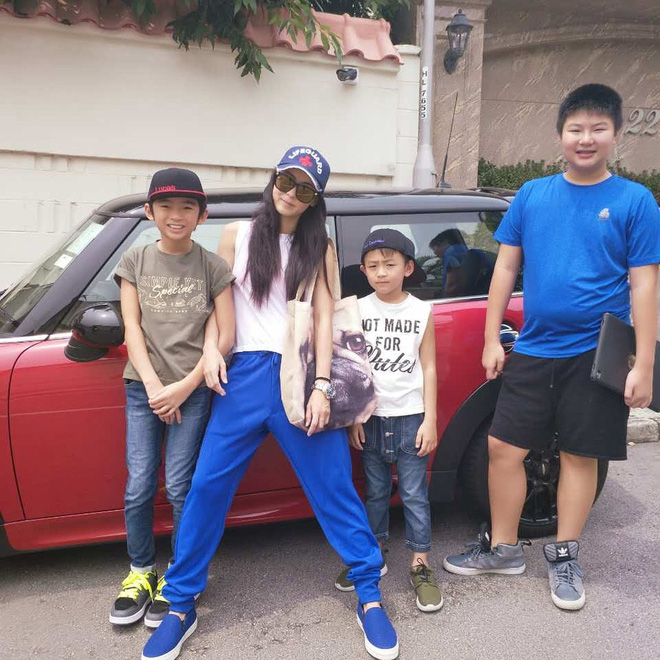 ta dinh phong vuong phi di du lich nhat ban truong ba chi chuan bi cho con vao nam hoc moi