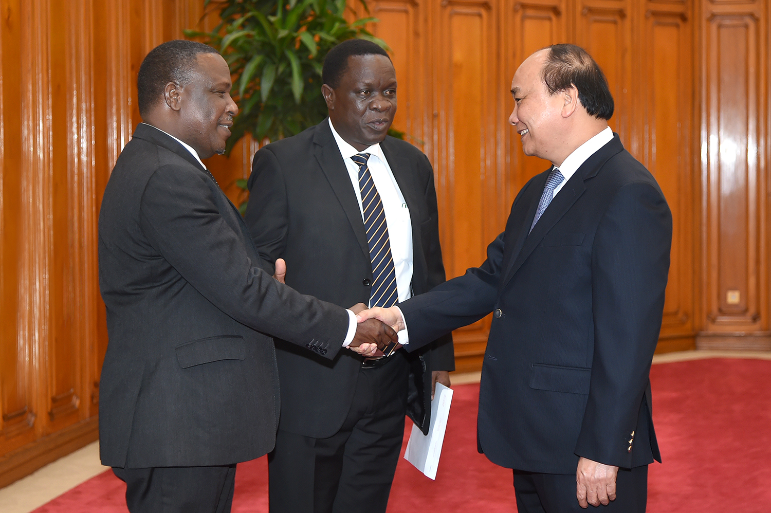 thu tuong nguyen xuan phuc tiep doan lien bo truong tanzania