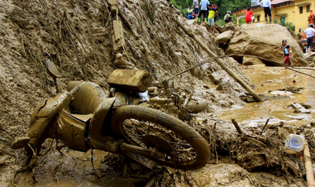 tran lu ong quet qua mu cang chai voi toc do khung khiep 15 nguoi chet va mat tich