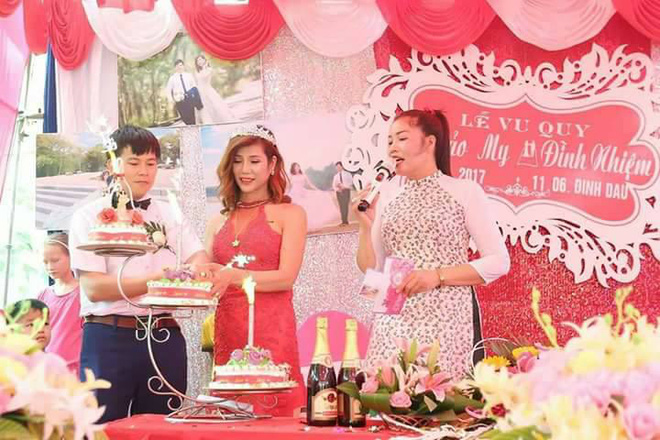 hang tram nguoi hieu ki xem dam cuoi cua co dau chuyen gioi va chu re thanh hoa