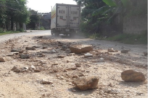 thanh hoa xe qua kho qua tai long hanh tren tinh lo 508