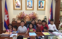 ong hun sen muon chau tu bo tu cach cong dan hoa ky de khong bi goi vao linh my
