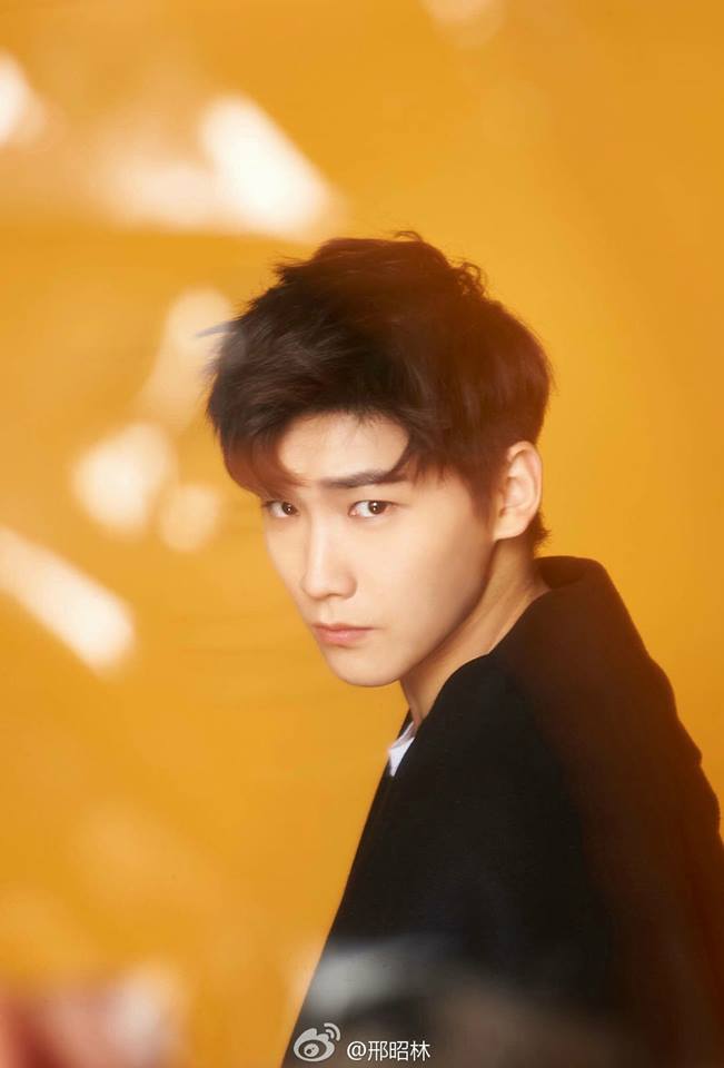 nhung dieu chua biet ve cap doi ngon tinh dang gay sot song the sung phi