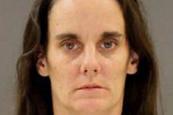 phat hien chong an ai voi nguoi tinh trong phong ngu ba me 5 con gay an mang