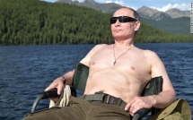 giua luc nga my cang thang ong trump di danh golf ong putin di tam nang cau ca