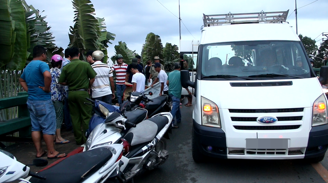 nam thanh nien tu vong bat thuong tren duong pho sai gon