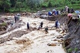 bac bo van con mua rao va dong cac tinh vung nui co the xay ra sat lo dat