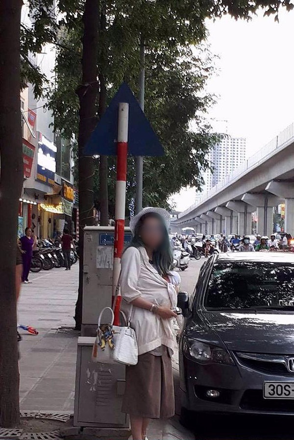 nhin lai cau chuyen ve hot girl bella nguoi me can duoc dieu tri tam than