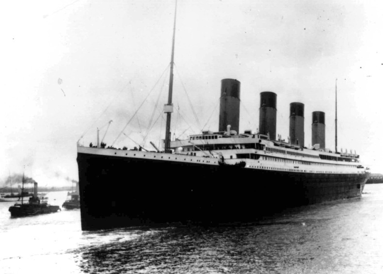 trien lam anh va hien vat ve con tau titanic tai my
