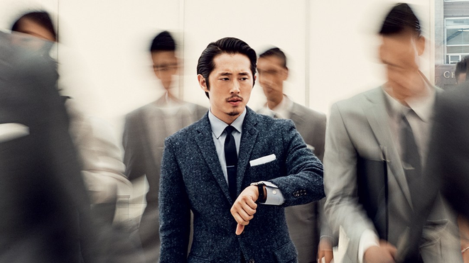 hoa ra mac dep co the khien dan ong quyen luc va thanh cong hon