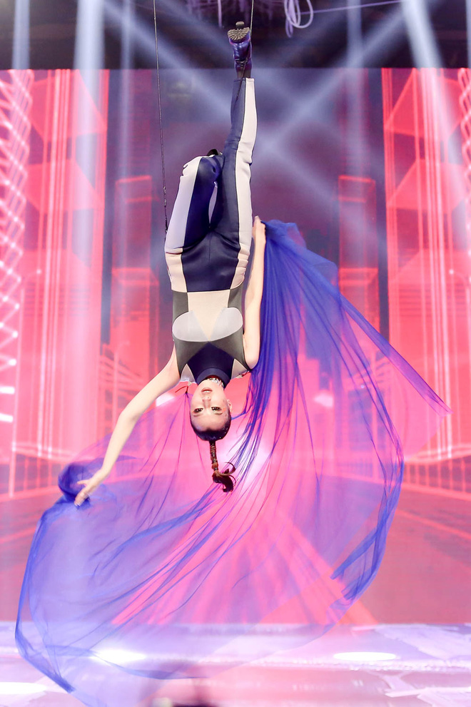 minh tu lai gay soc khi tuyen bo khue sai thi tu sua thuy sai tu cung sua thoi