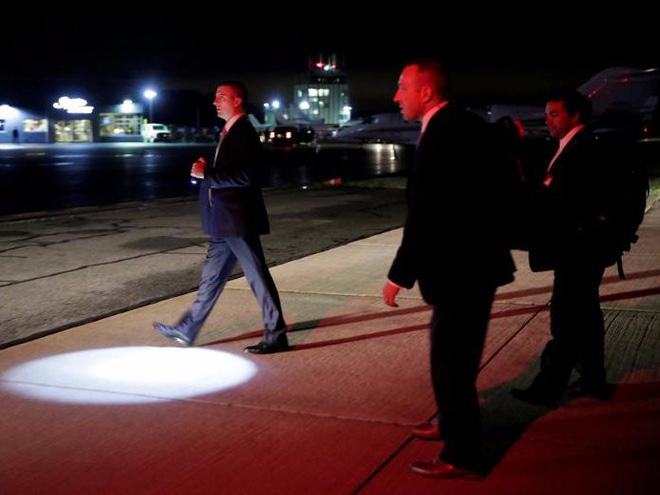 can canh doi mat vu bao ve tong thong my donald trump