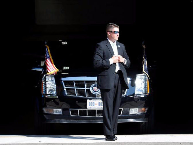 can canh doi mat vu bao ve tong thong my donald trump