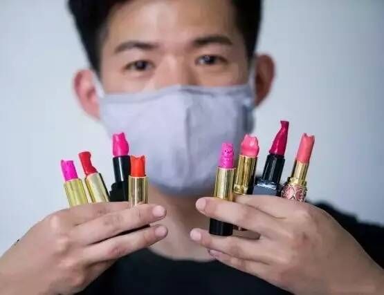 vi muon mang lai bat ngo cho ban gai nam sinh truong my thuat dung 18 trieu tien son moi de lam viec nay