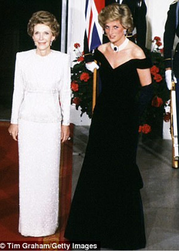 getty images tiet lo danh sach 10 chiec vay dam dat nhat moi thoi dai