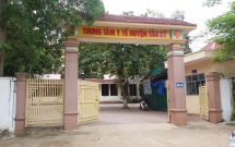 nguoi phu nu bat ngo tu vong sau chich mun co chua mu