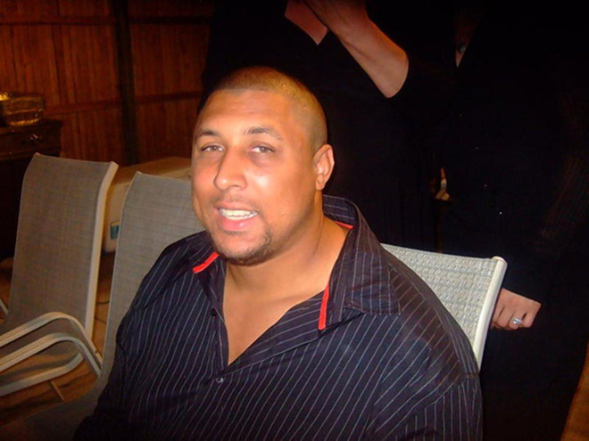 ga trai du ng bu a sat hai me va em ga i vi bi duo i ra kho i nha