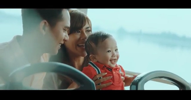 khong ai ngo rang thuoc phim nghe thuat nay lai la video huong dan an toan bay cua singapore airlines