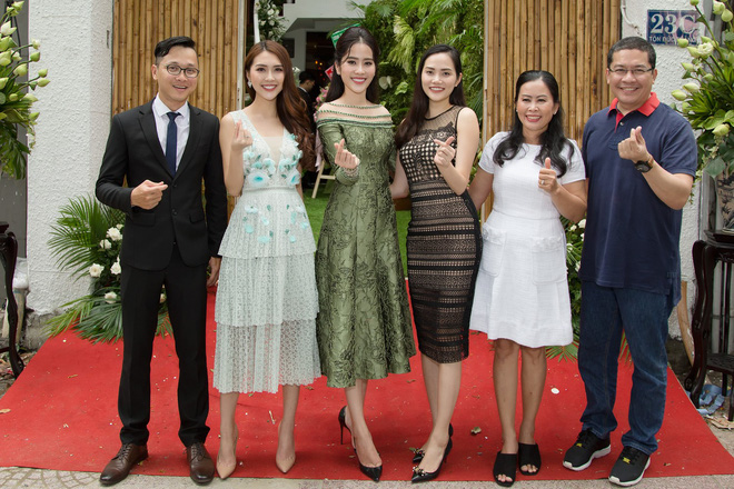 hoa khoi nam em tuoi tan do sac cung dan hoa hau xinh dep