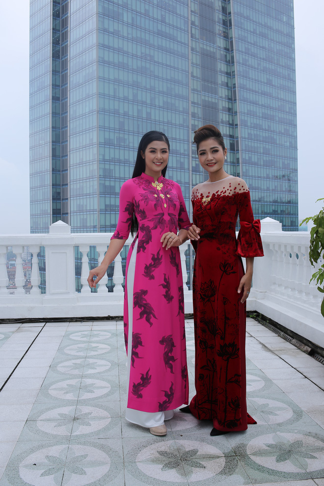 hoa hau ngoc han mac ao dai dat vang 9999