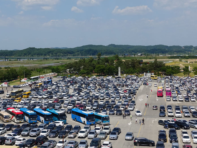 cuoc song tai trieu tien va han quoc co diem gi thu vi khac biet giua 2 dat nuoc