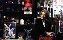 dot nhap vao bao tang huyen bi noi dang giam giu bup be annabelle that